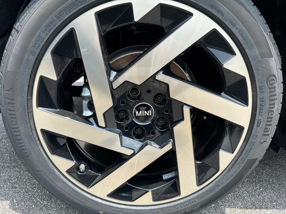 WMZ23GA03V7V89339 2027 MINI Countryman S