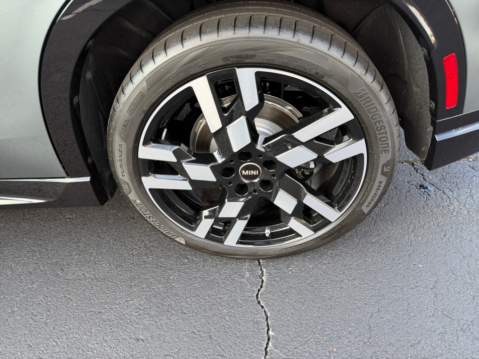 WMZ23GA06V7W15822 2027 MINI Countryman S
