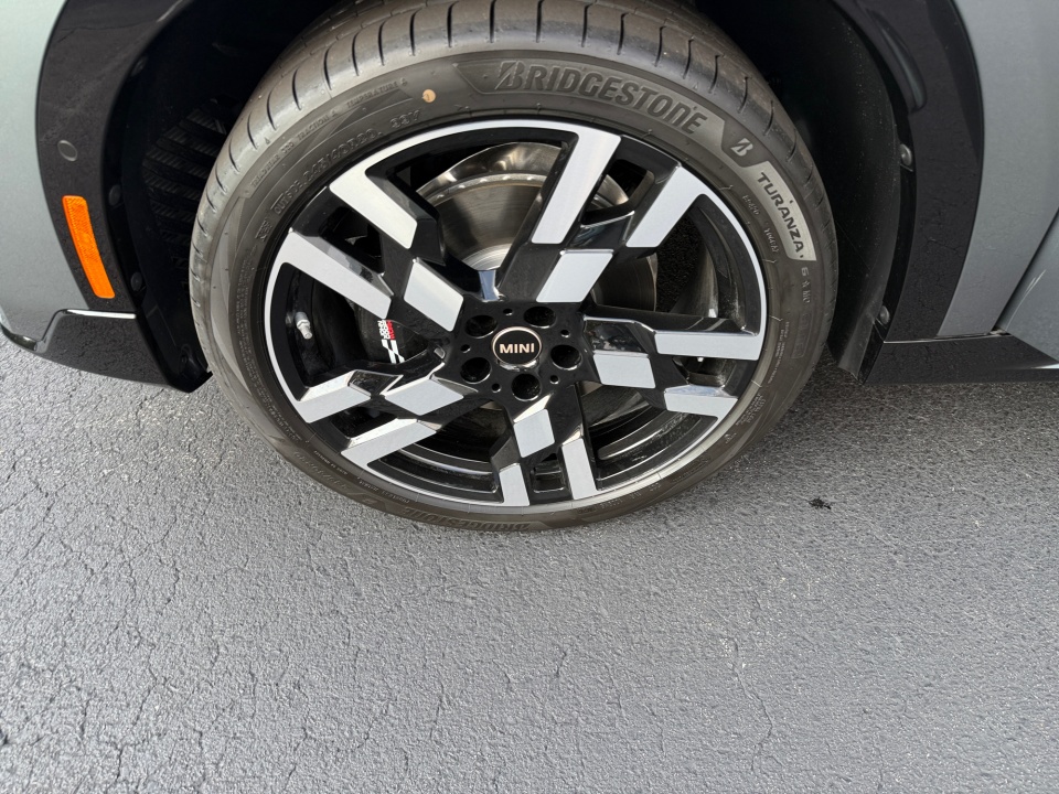 WMZ23GA06V7W15822 2027 MINI Countryman S