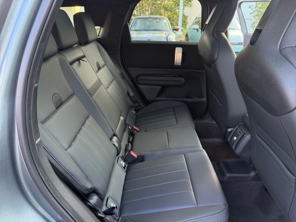 WMZ23GA06V7W15822 2027 MINI Countryman S
