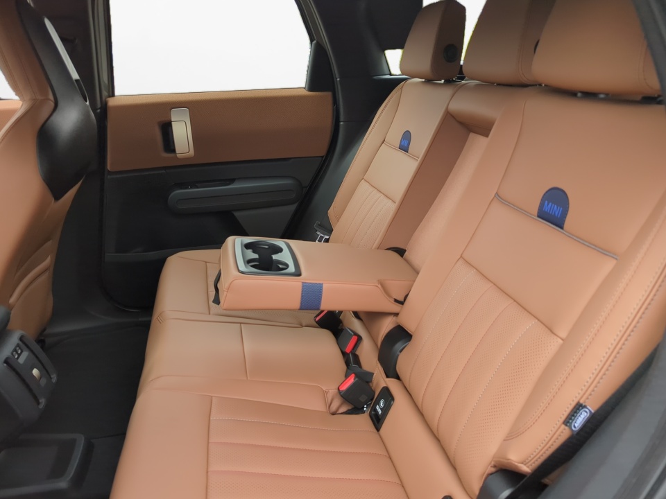 WMZ53GA05T7U69651 2026 MINI SE Countryman SE ALL4