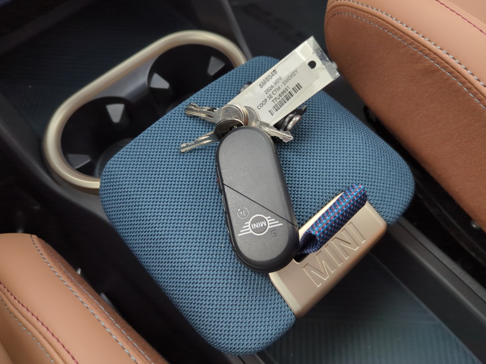 WMZ53GA05T7U69651 2026 MINI SE Countryman SE ALL4