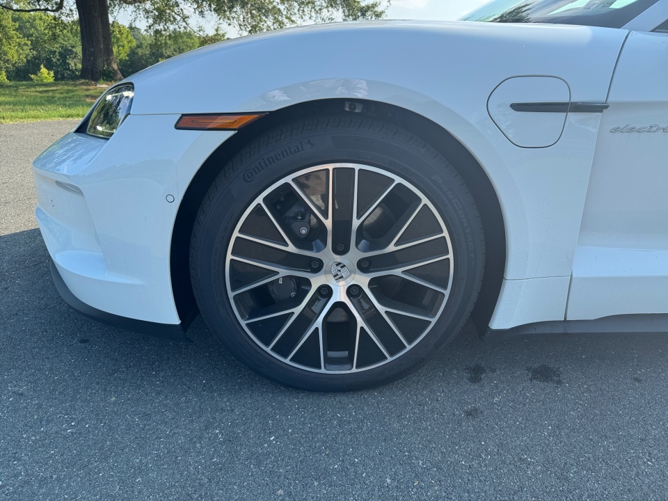 WP0AA2Y18SSA11266 2025 Porsche Taycan