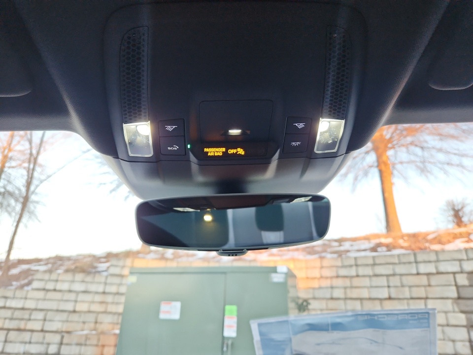 WP0AA2Y18SSA11266 2025 Porsche Taycan