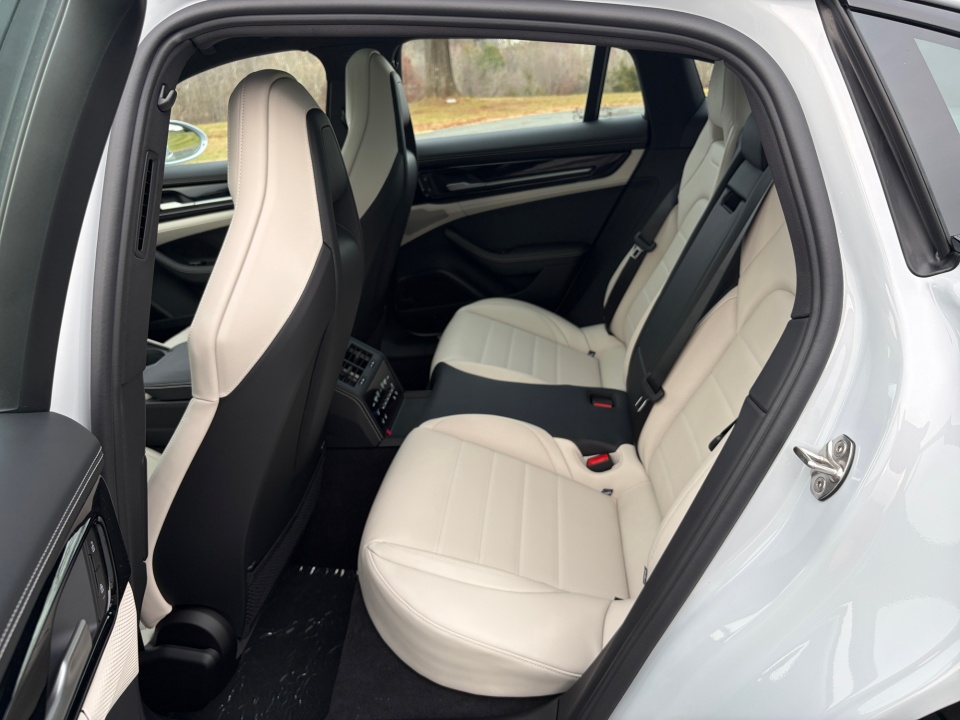 WP0AA2YA2TL002104 2026 Porsche Panamera 4