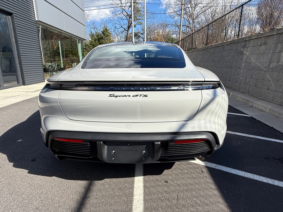 WP0AD2Y19TSA36136 2026 Porsche Taycan GTS