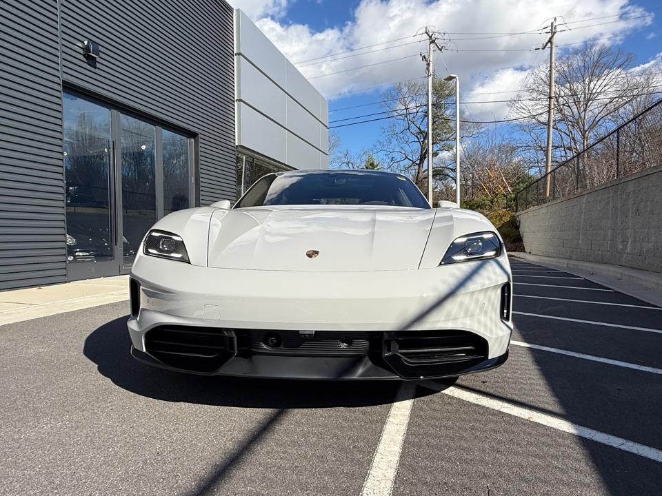 WP0AD2Y19TSA36136 2026 Porsche Taycan GTS