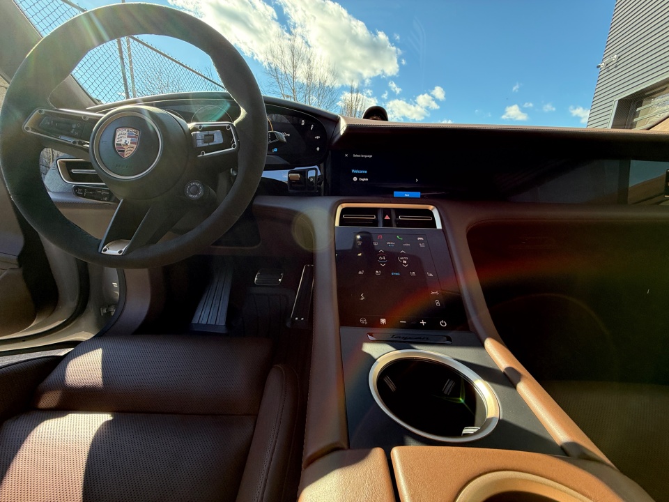 WP0AD2Y19TSA36136 2026 Porsche Taycan GTS