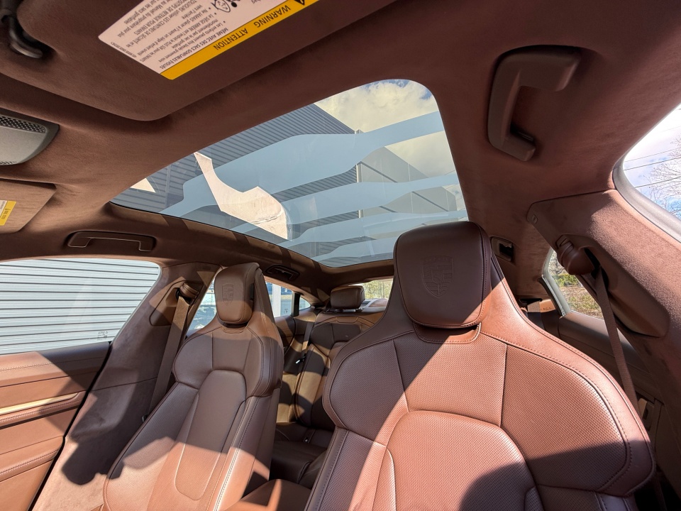 WP0AD2Y19TSA36136 2026 Porsche Taycan GTS