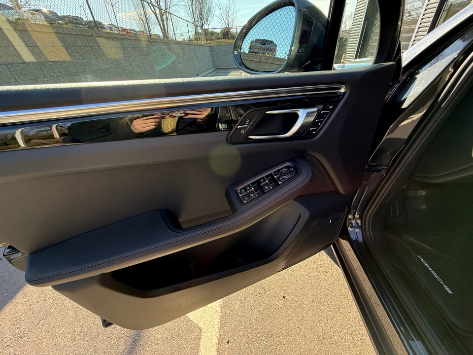 WP1AA2A50TLB05324 2026 Porsche Macan