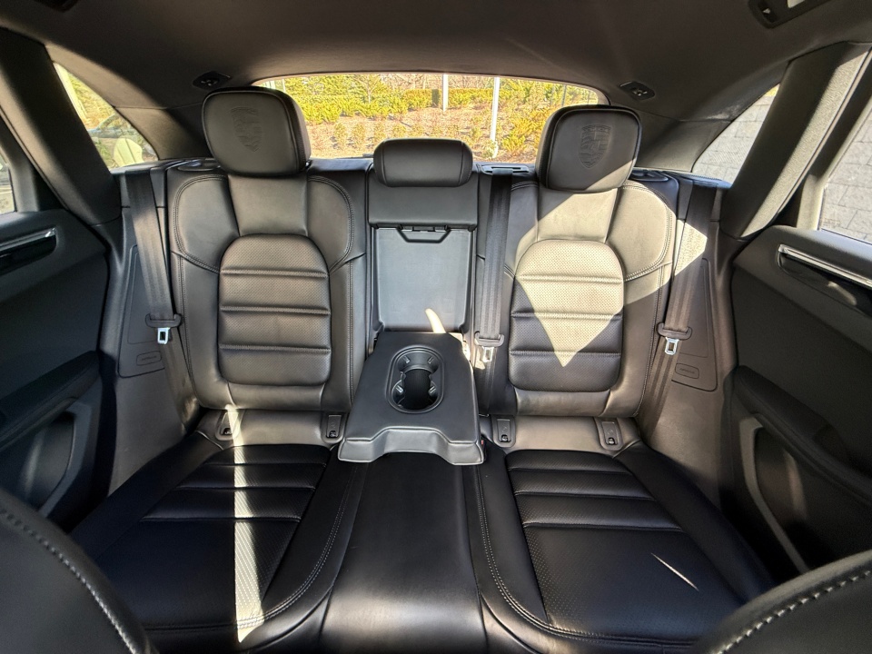 WP1AA2A50TLB05324 2026 Porsche Macan