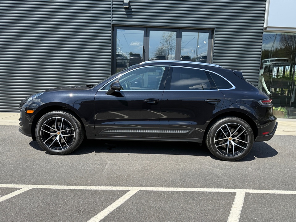 WP1AA2A51TLB10659 2026 Porsche Macan T