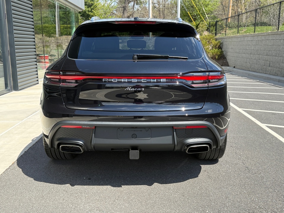 WP1AA2A51TLB10659 2026 Porsche Macan T