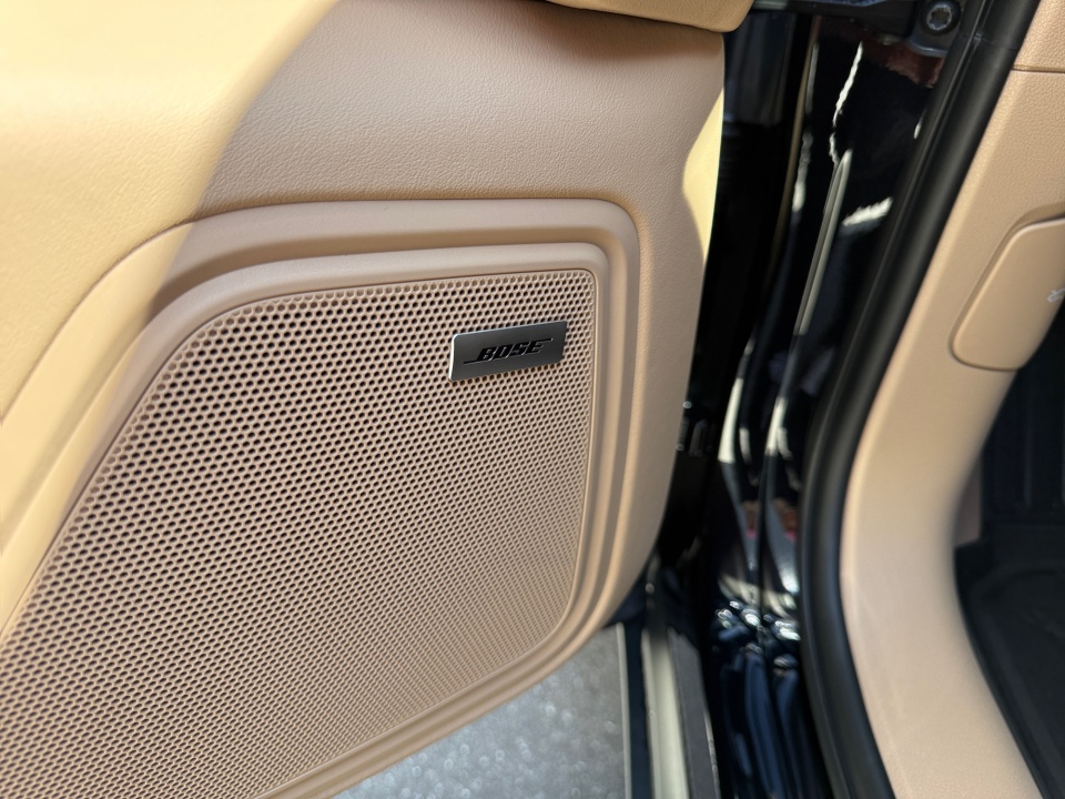 WP1AA2A51TLB10659 2026 Porsche Macan T