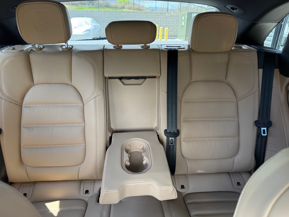 WP1AA2A51TLB10659 2026 Porsche Macan T