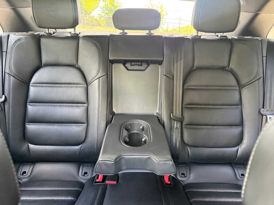 WP1AA2A53TLB14826 2026 Porsche Macan T