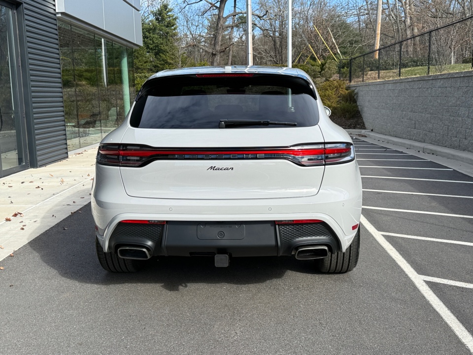 WP1AA2A55TLB06002 2026 Porsche Macan