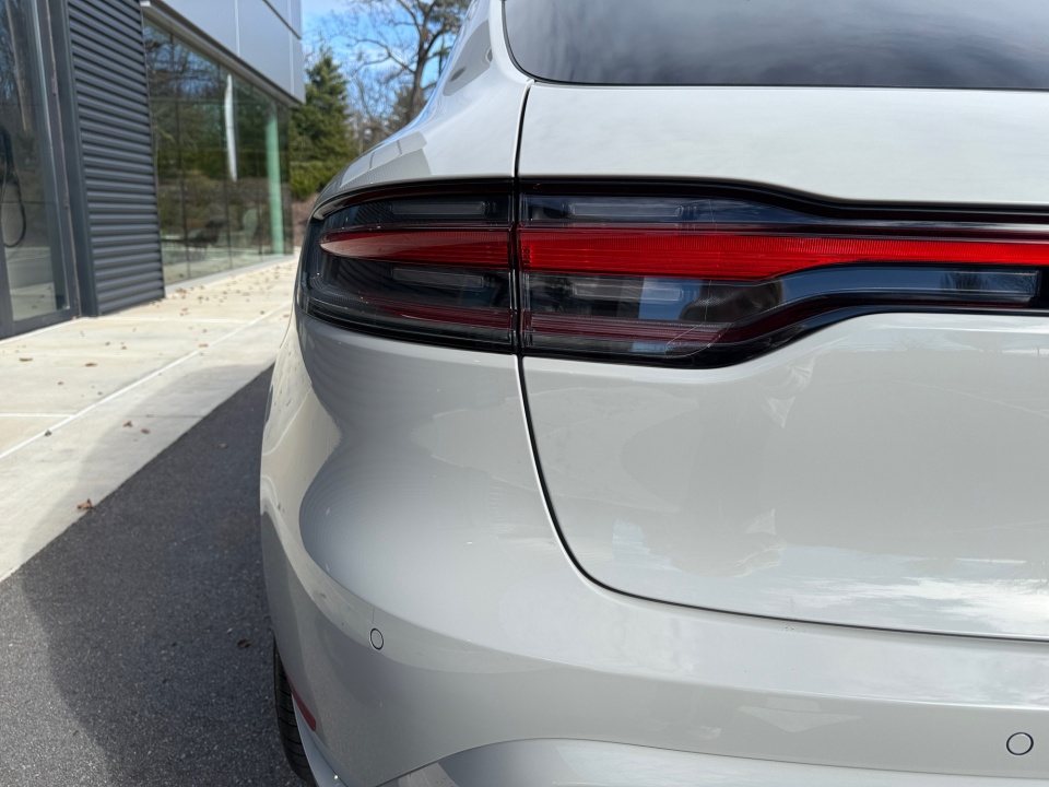 WP1AA2A55TLB06002 2026 Porsche Macan