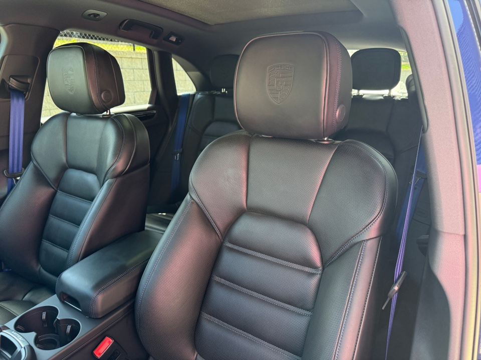 WP1AA2A58TLB10660 2026 Porsche Macan T