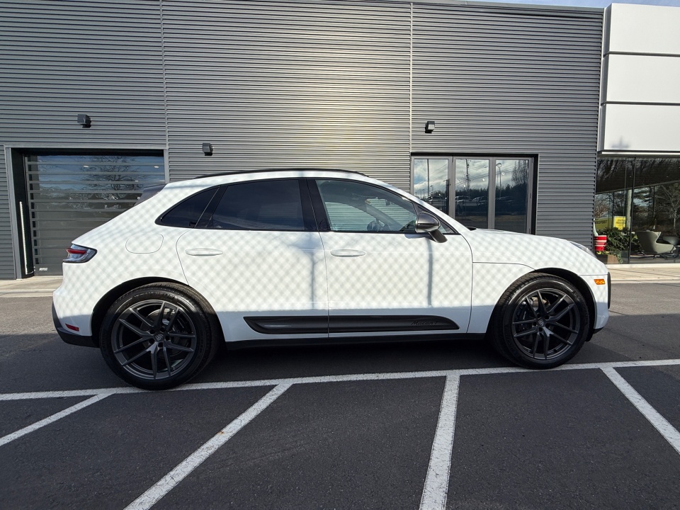 WP1AA2A59TLB05791 2026 Porsche Macan T