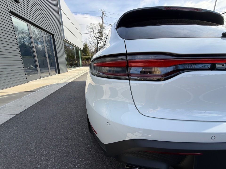 WP1AA2A59TLB05791 2026 Porsche Macan T