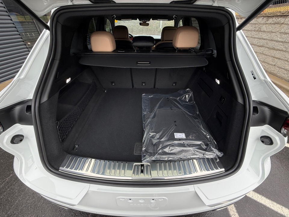 WP1AA2AY0TDA01601 2026 Porsche Cayenne