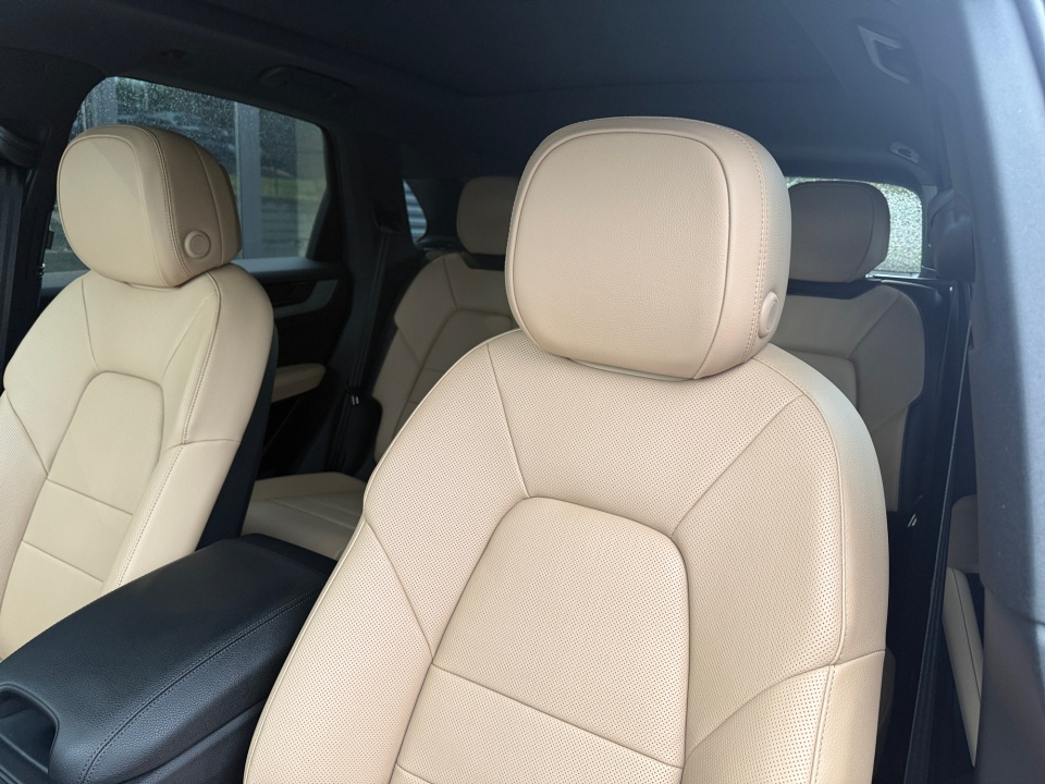 WP1AA2AY2TDA01602 2026 Porsche Cayenne