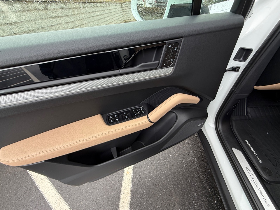 WP1AA2AY2TDA01602 2026 Porsche Cayenne