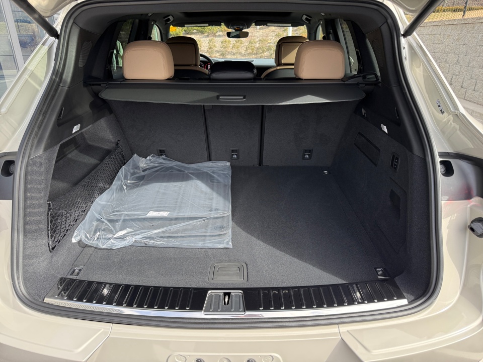 WP1AA2AY4TDA01990 2026 Porsche Cayenne