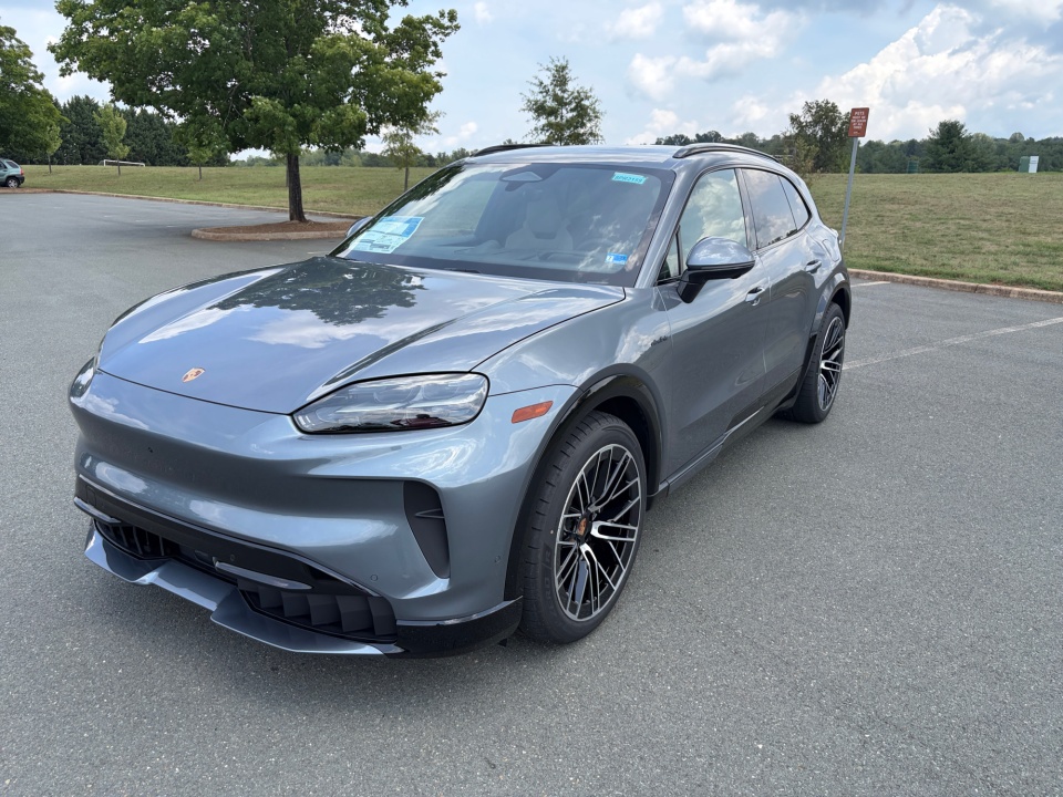 new 2026 Porsche Cayenne Electric Electric