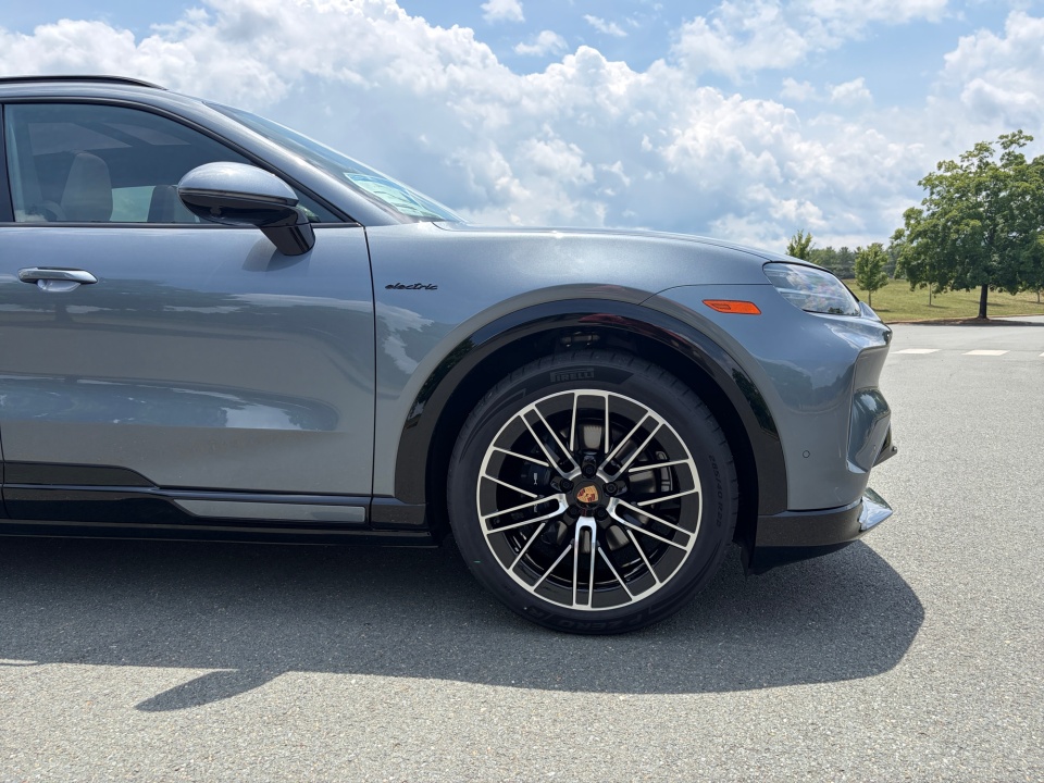 WP1AA2X17TD000405 2026 Porsche Cayenne Electric Electric