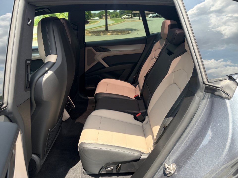WP1AA2X17TD000405 2026 Porsche Cayenne Electric Electric