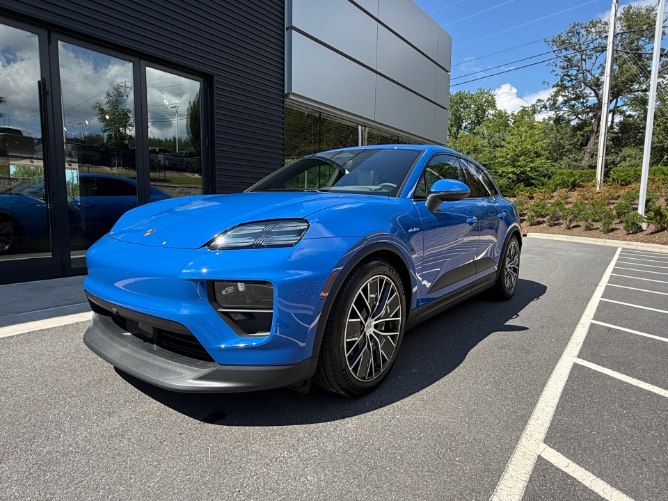Blue 2026 Porsche Macan SUV / Crossover All-Wheel Drive Automatic