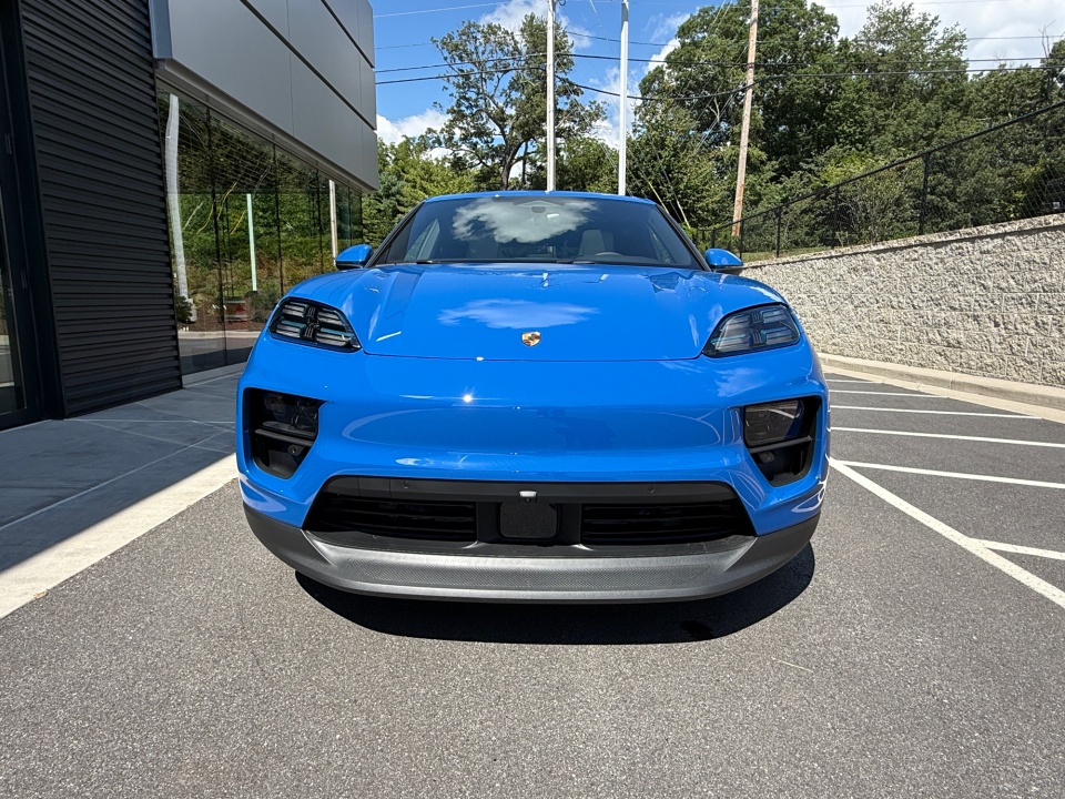 WP1AA2XA1TL001586 2026 Porsche Macan Electric Electric 4