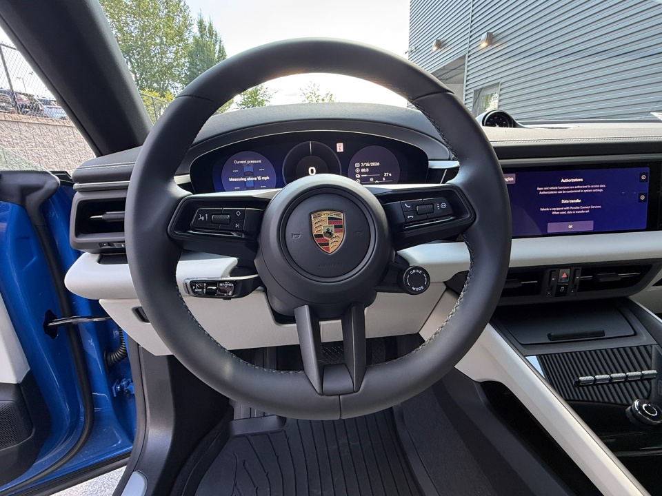 WP1AA2XA1TL001586 2026 Porsche Macan Electric Electric 4