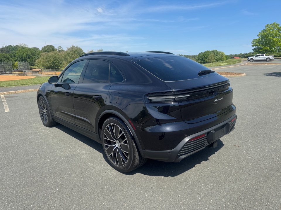 2026 Porsche Macan Electric 4