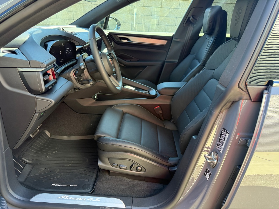 WP1AB2XA1TL150111 2026 Porsche Macan Electric 4S