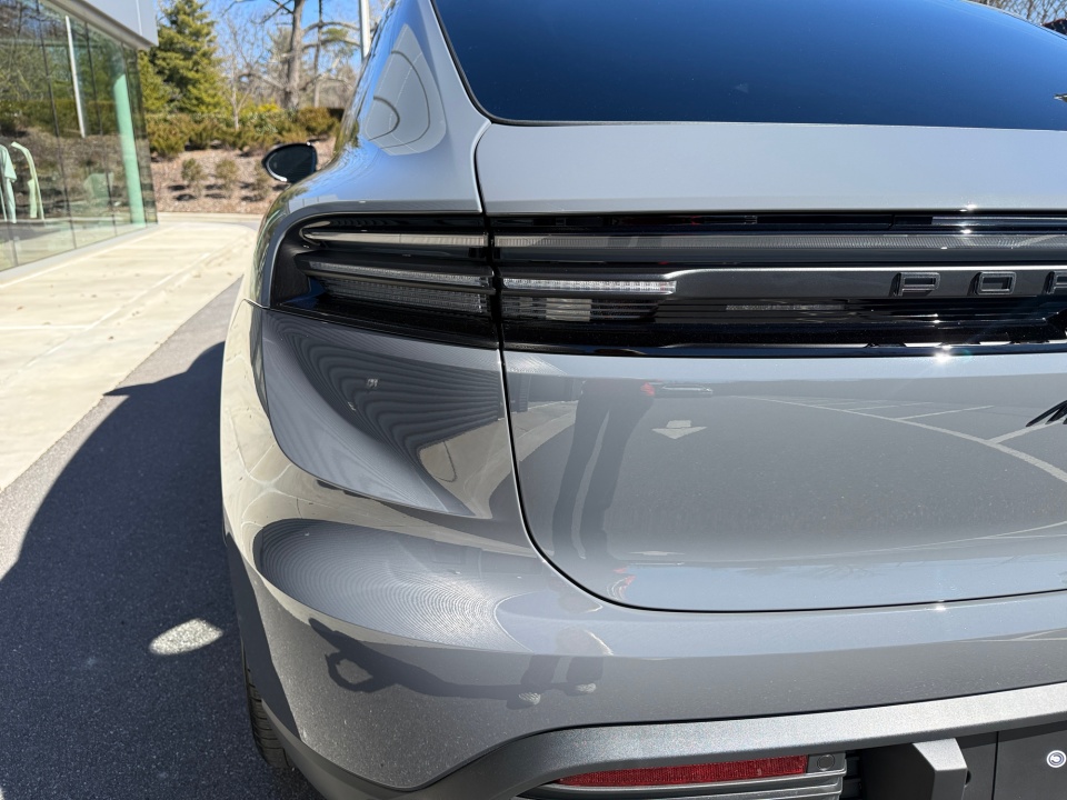 WP1AB2XA1TL150111 2026 Porsche Macan Electric 4S