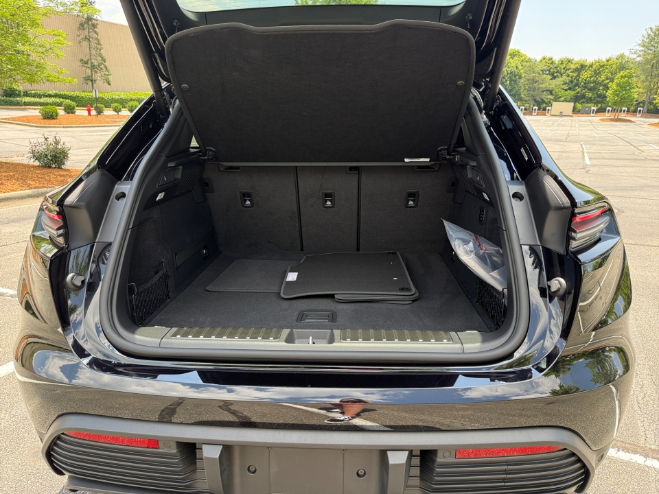 WP1AB2XA4SL152403 2025 Porsche Macan Electric 4S