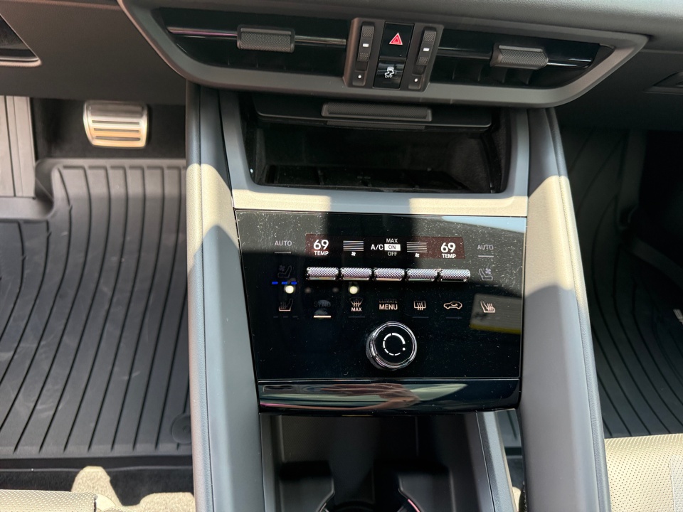 WP1AB2XA4SL152403 2025 Porsche Macan Electric 4S