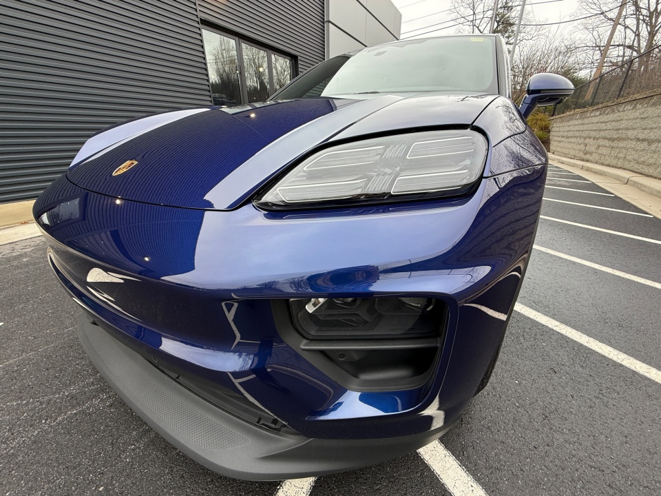 WP1AB2XAXSL152745 2025 Porsche Macan Electric 4S