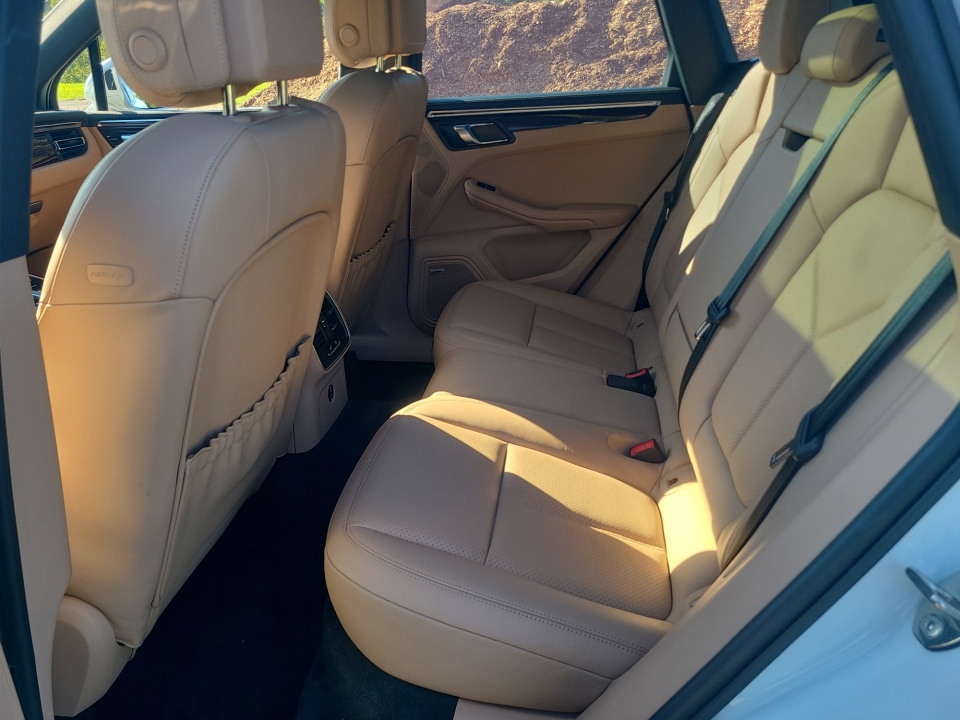 Used 2022 Porsche Macan SUV