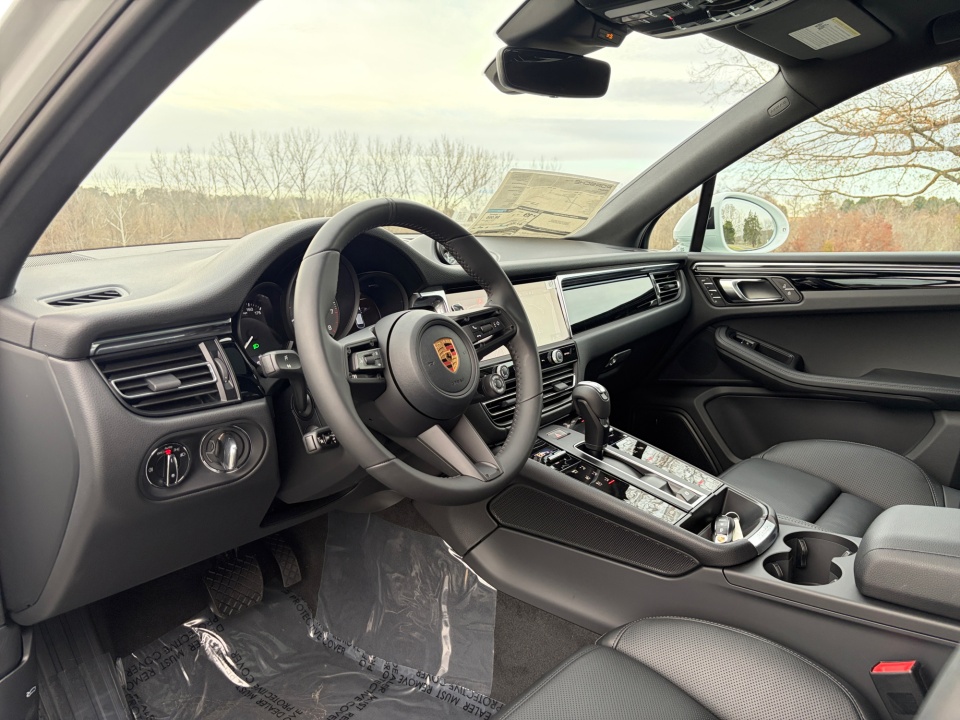 WP1AG2A52TLB41515 2026 Porsche Macan S