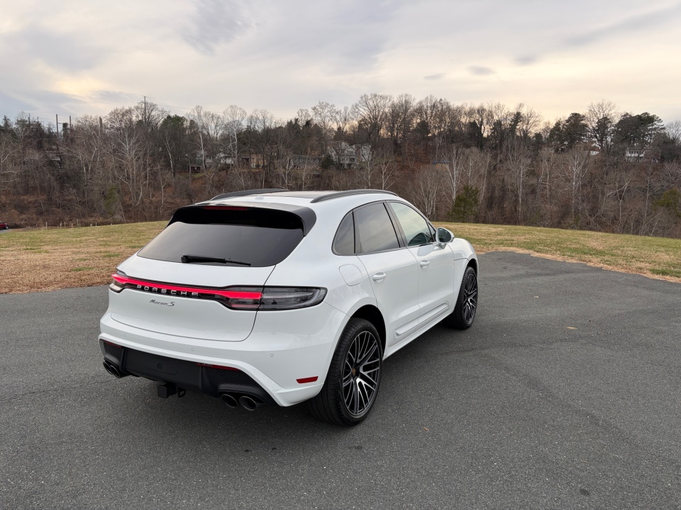 WP1AG2A52TLB41515 2026 Porsche Macan S