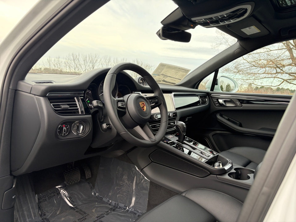 WP1AG2A52TLB41515 2026 Porsche Macan S