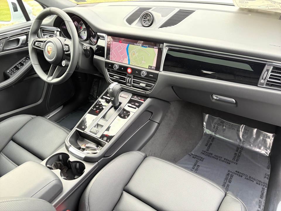 WP1AG2A52TLB41515 2026 Porsche Macan S