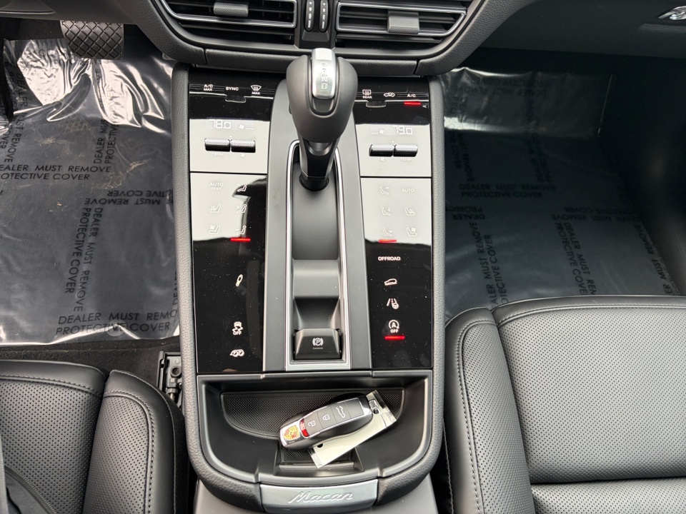 WP1AG2A52TLB41515 2026 Porsche Macan S