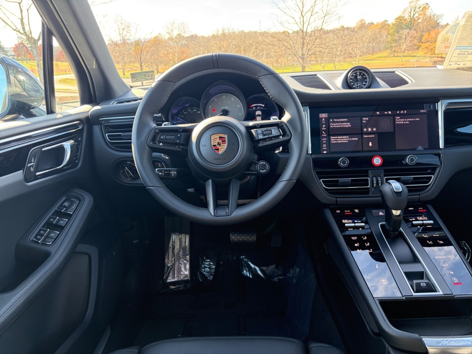 WP1AG2A58TLB40921 2026 Porsche Macan S