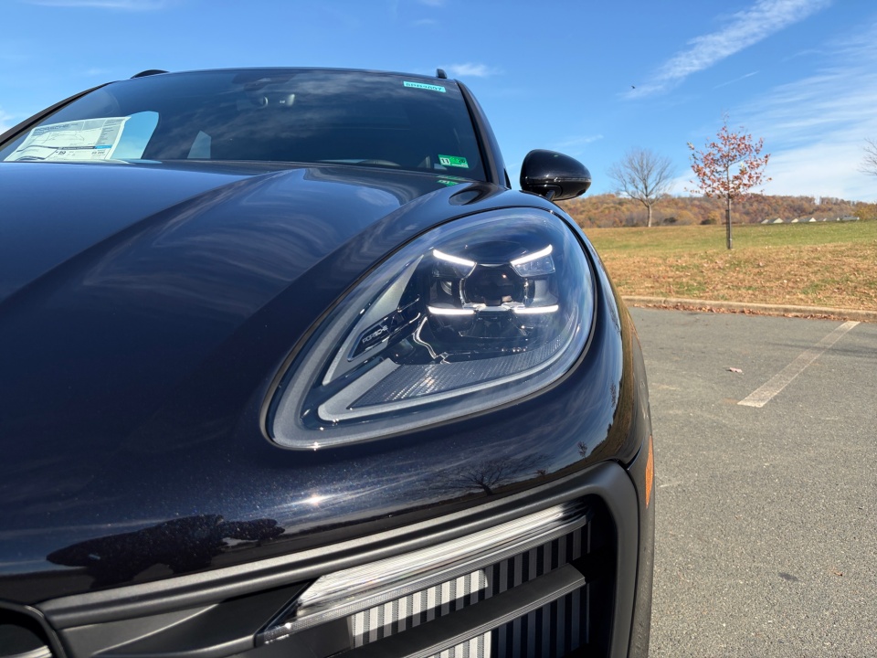 WP1AG2A58TLB40921 2026 Porsche Macan S