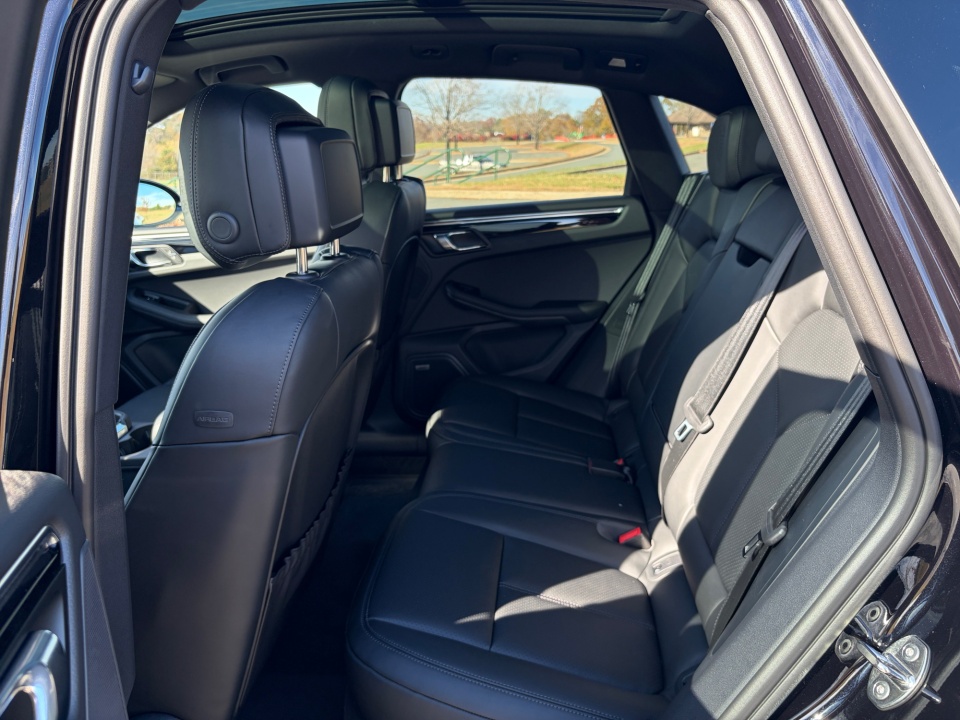 WP1AG2A58TLB40921 2026 Porsche Macan S